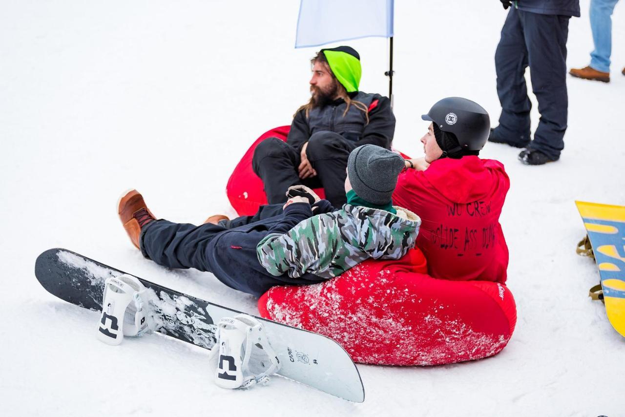 Ski Complex Logoysk 라호이스크 외부 사진